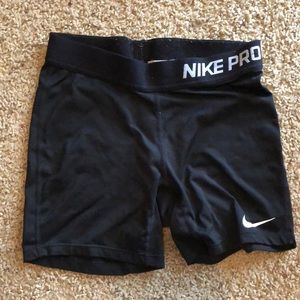 nike pro workout shorts compression shorts
